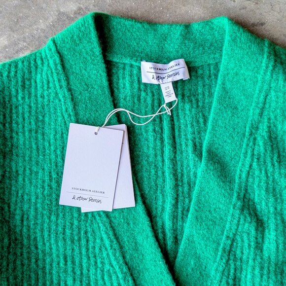 & Other Stories Green Oversized V-Neck Wool Blend Cardigan Sweater size XS NWT - Picture 2 of 8